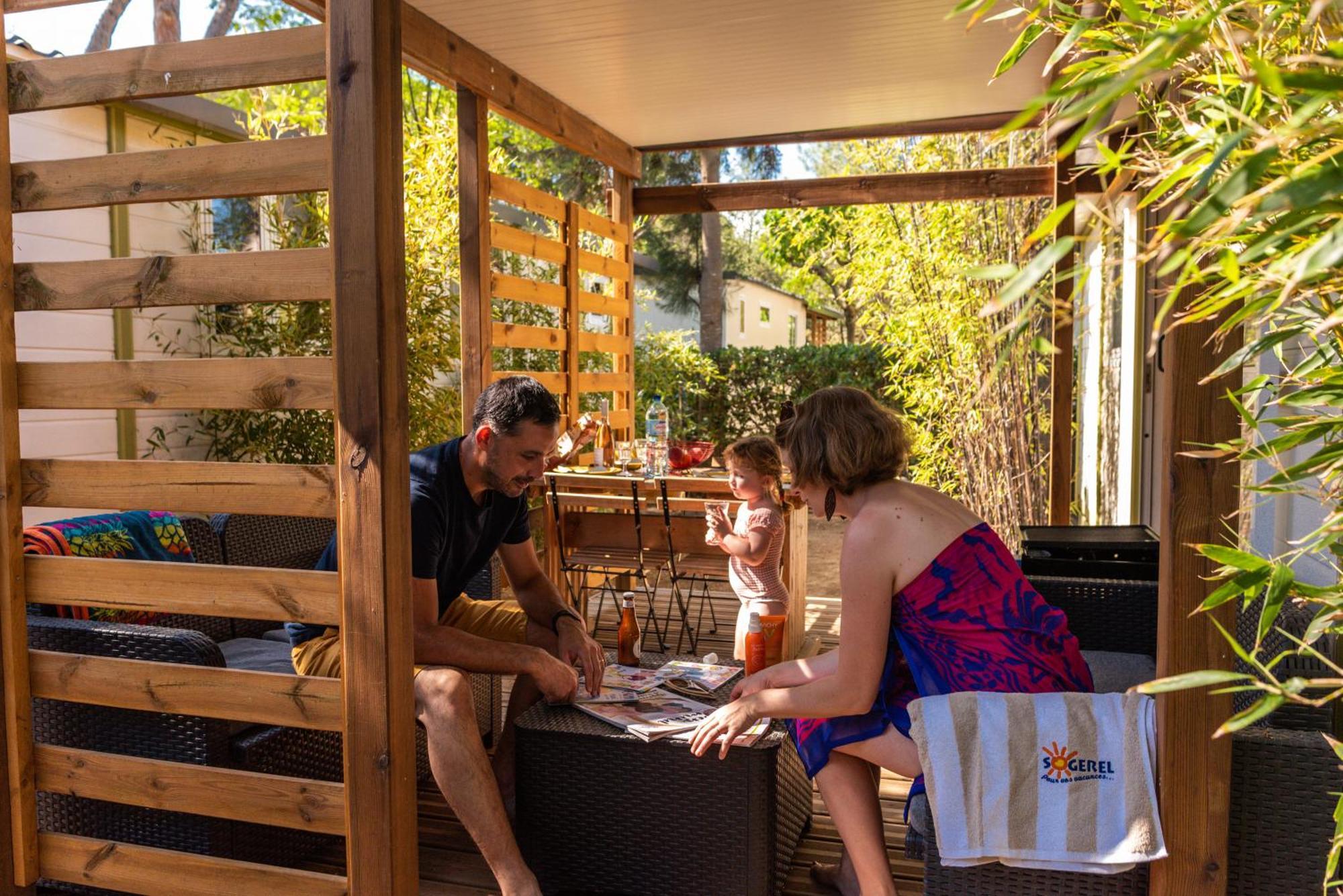 Domaine La Pinede Enchantee อาร์เจเลส-ซัวร์-แมร์ ภายนอก รูปภาพ